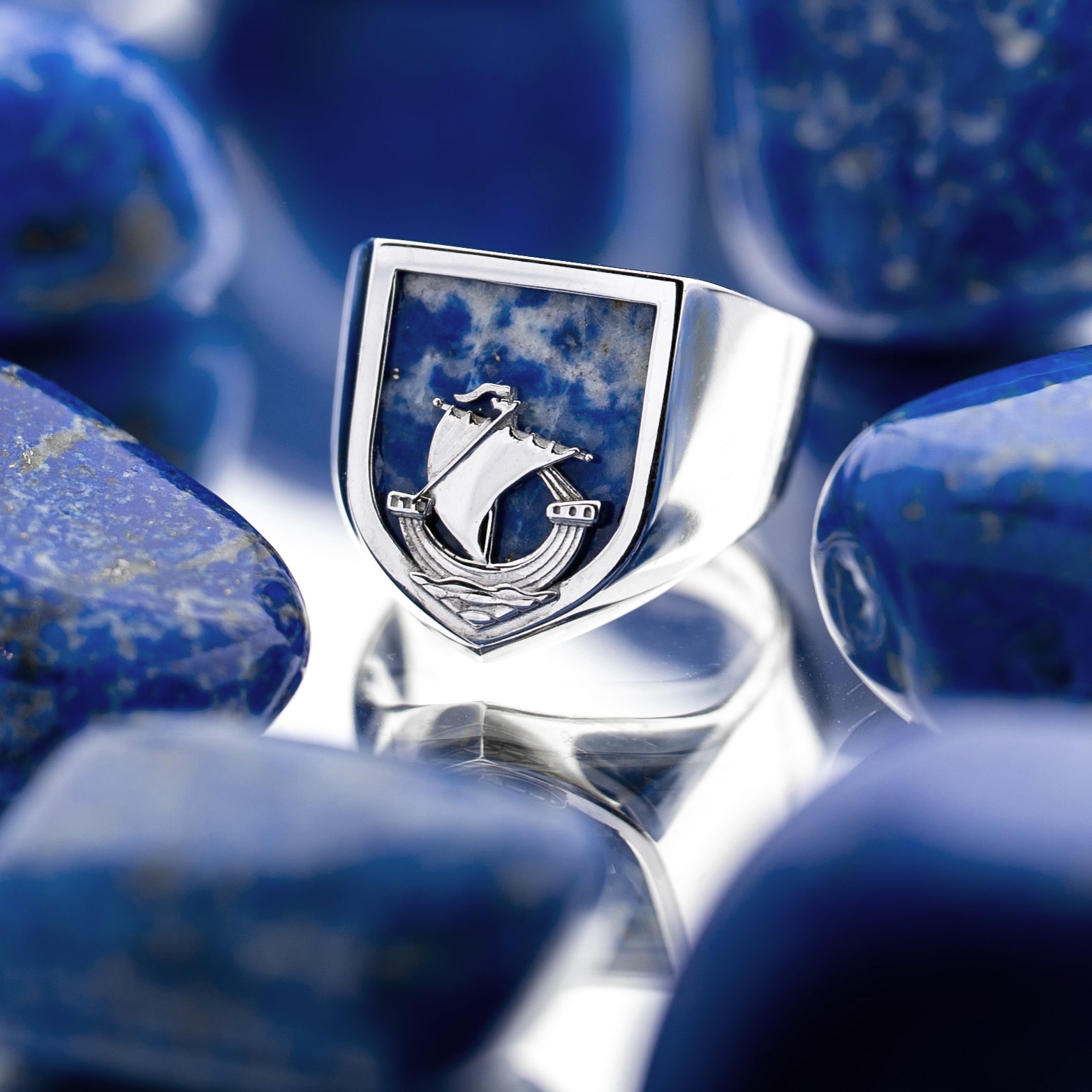 Chevalière BLASON FLUCTUAT II - Argent massif et lapis-lazuli